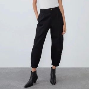 ZARA Slouchy Pleated Pants Black Size S